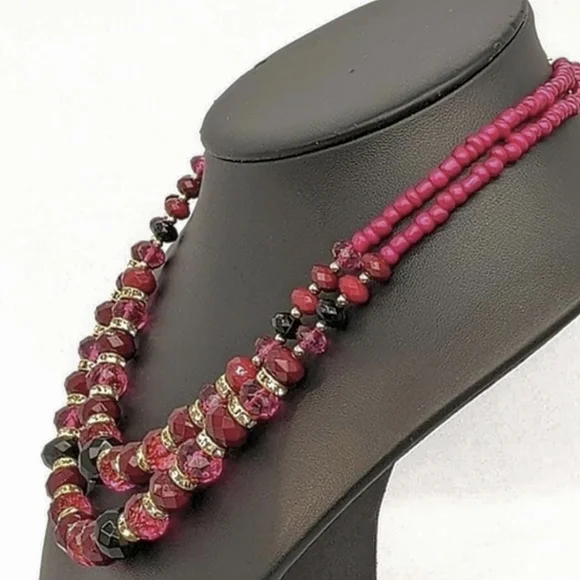 Vintage Designer Necklace - Shimmering Berry Crystal Double Strand - Picture 3 of 4